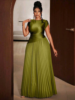 Elegance Round Neck Pleated Sleeveless Dress