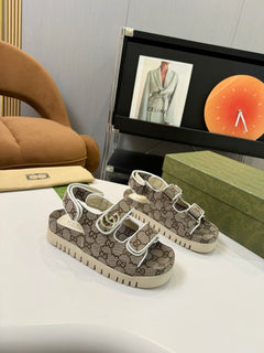 GG Sandals